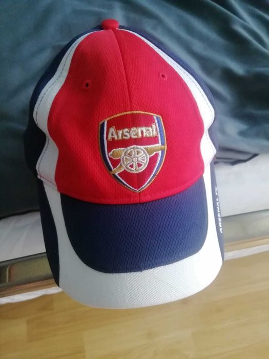 Sapca originala Arsenal footbal fan