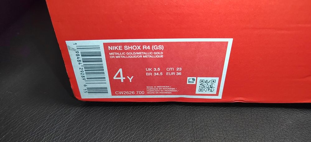 Nike Shox R4, номер 36