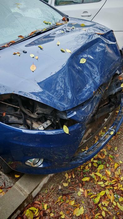 Vând Ford Fiesta Avariat!