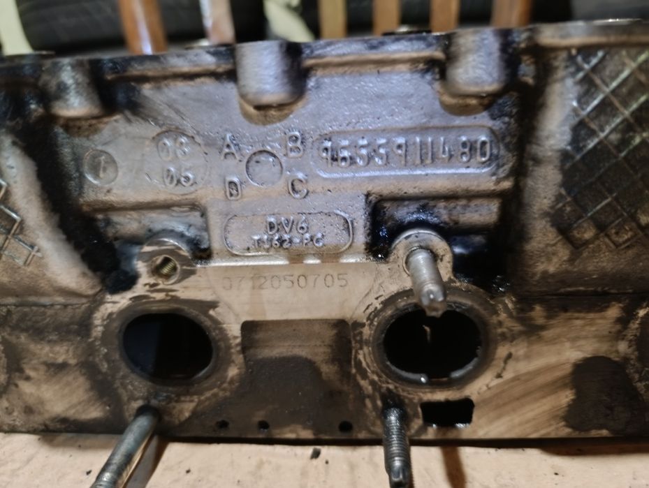 Цилиндрова глава  за Ford C-Max 1.6 TDCI - 90/109 коня