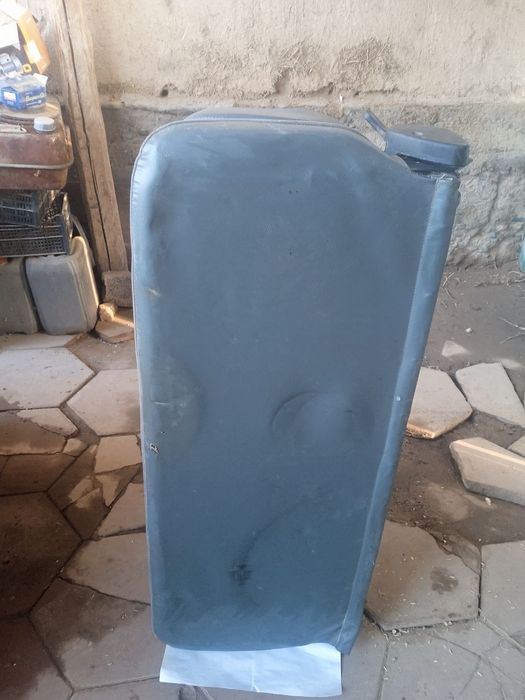 Дамаз орка сиденияси сотилади пачти янги  куп ишлатимаган