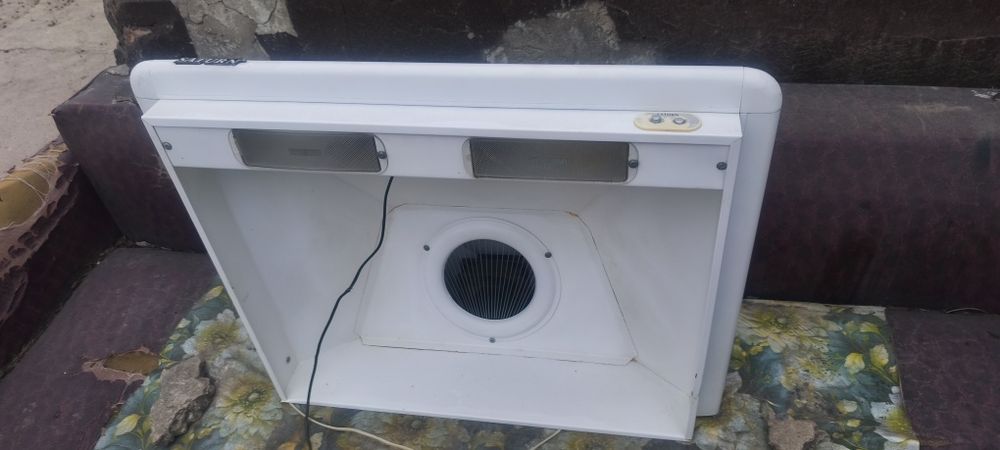 Продается вытяшка