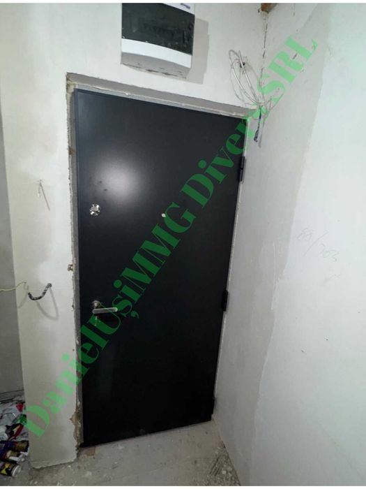 Montaj usi - orice model