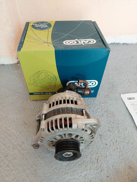 Алтернатор за Honda Civik 7 gen 1.7 DTCI