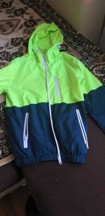 Ветровка на мальчика