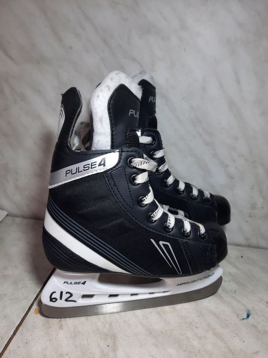 Patine hochey hochei 612 Pulse 4 marime 32 (21 cm) impecabile