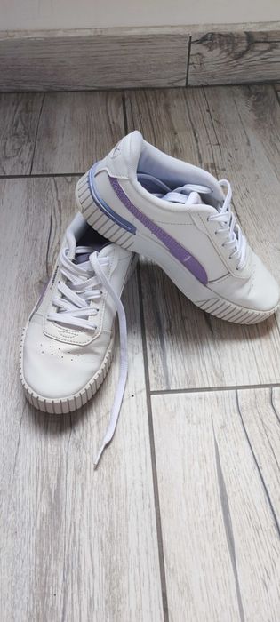 Adidași fete albi