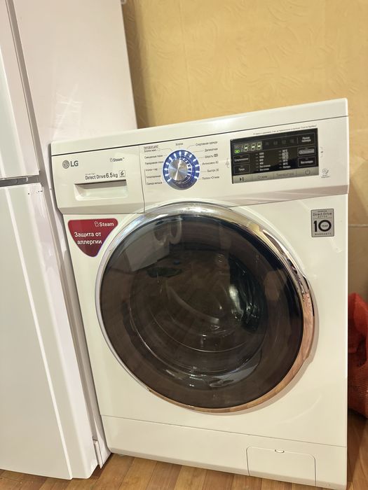 Холодильник Hotpoint Ariston