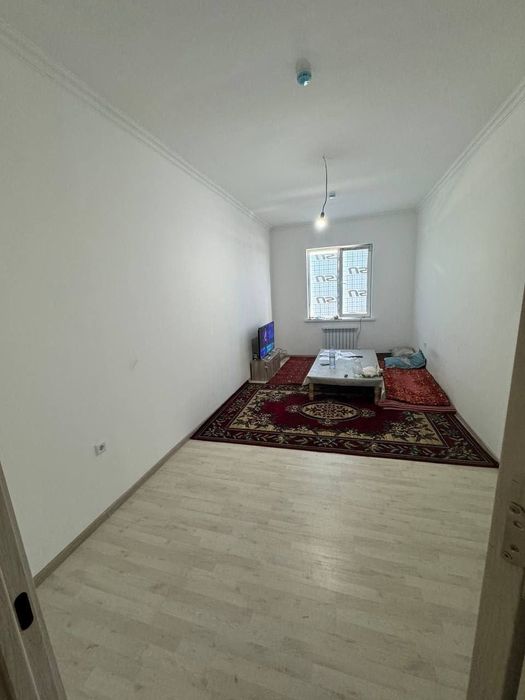 Янги хает туман Хушнуд махалла 2 хона 67 кв