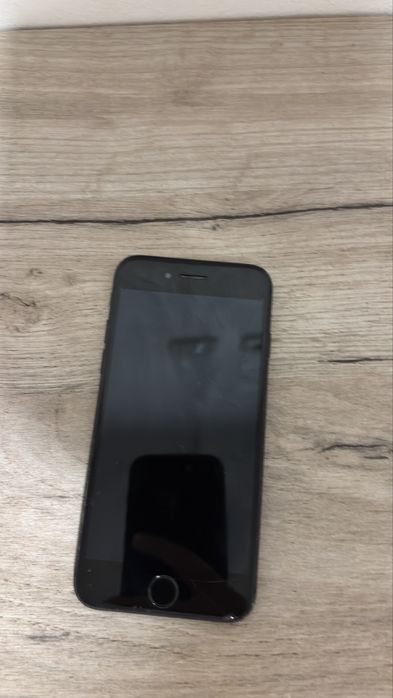 İphone 7 не е иарловзмано