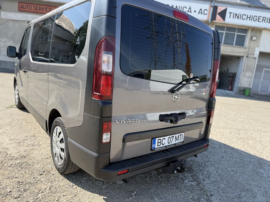 Opel vivaro 8+1,1.6 biturbo