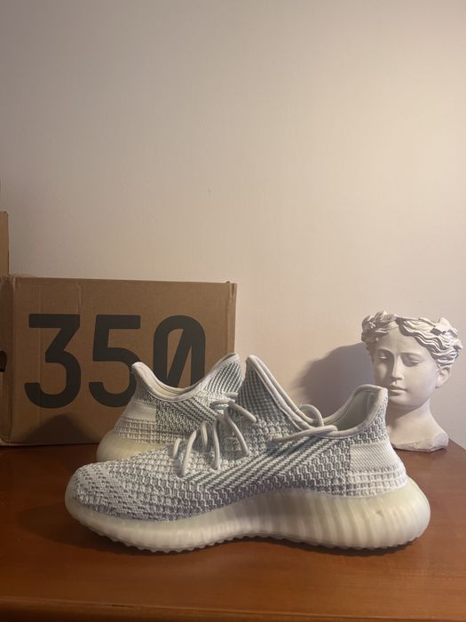 Yeezy 350 v2 - 44 eu