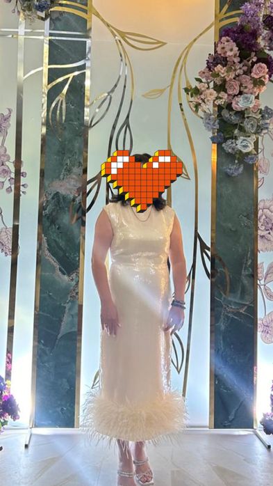 Продам платье Malli