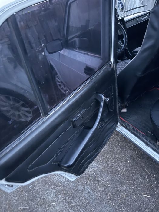 Продам ваз 2107 инжектор