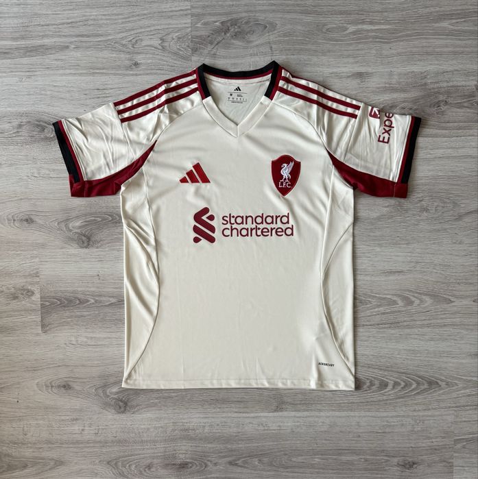Adidas  / Liverpool , Адидас / Ливърпул