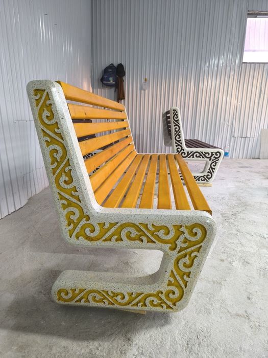 Уличные скамейки из компазитного мрамора