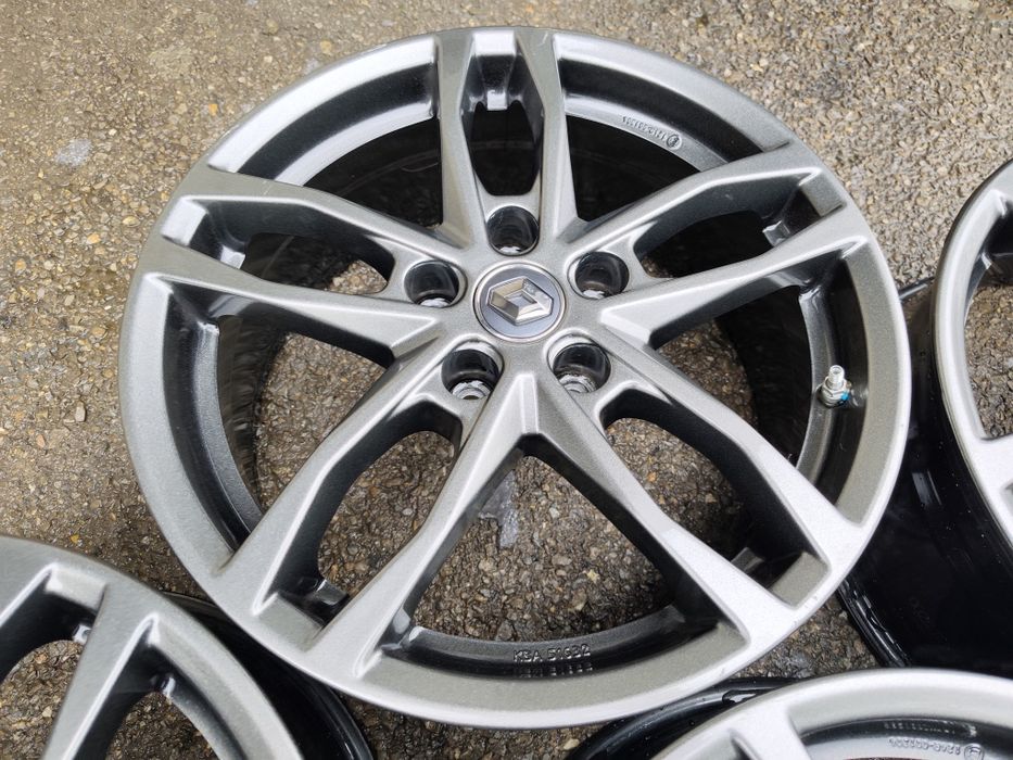 17" оригинални алуминиеви джанти за Renault/Nissan/Dacia.