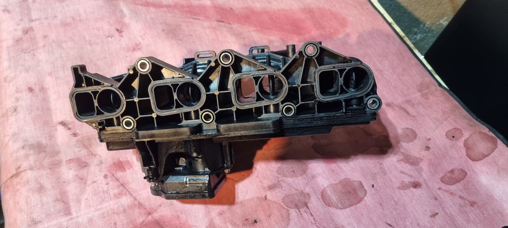 Galerie admisie Mercedes 2.2cdi euro 4  cod 6460902437