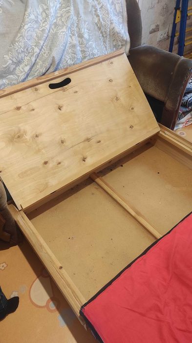 Диван двухместный, раскладной