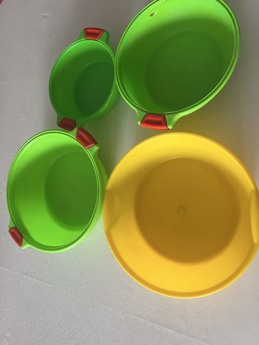 Набор плассмасовых чашек
