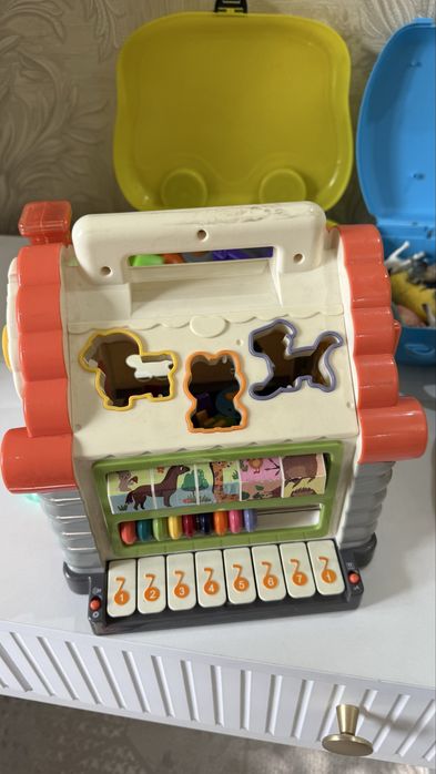 Игрушки детские развивающие
