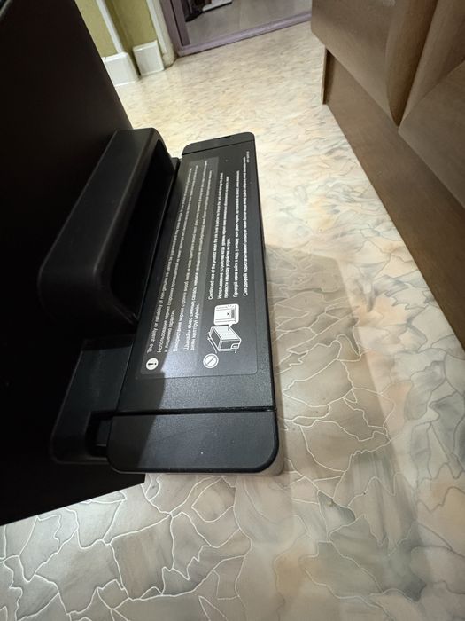 Принтер EPSON с бумагой
