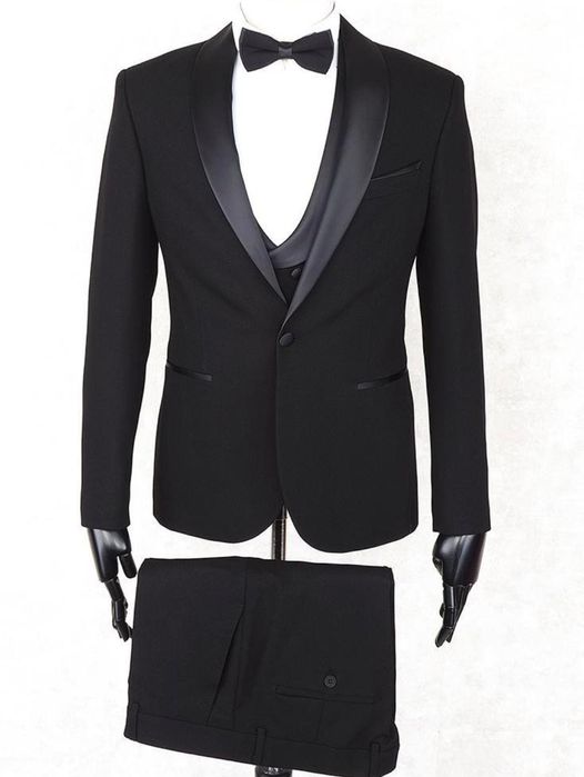 Срочна продаю. Смокинг