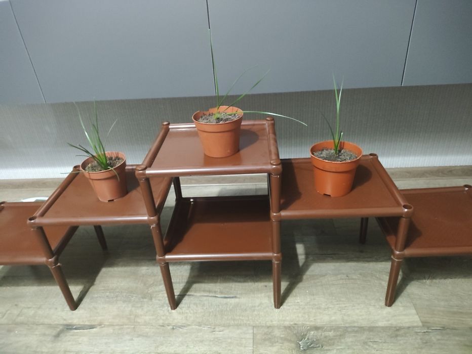 Полка для цветов