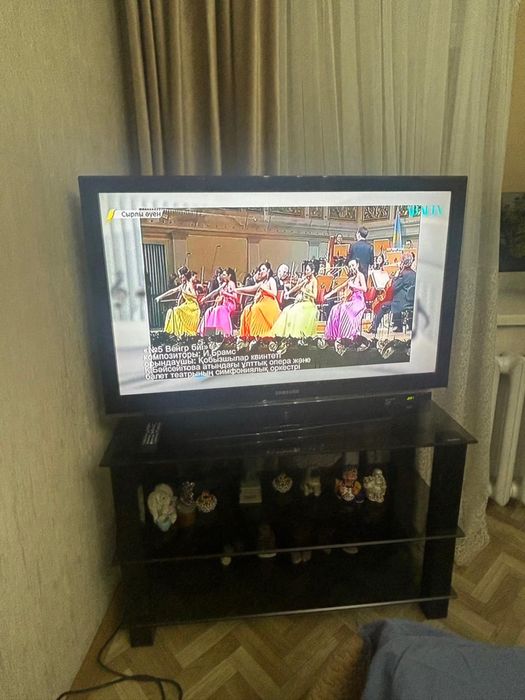 Телевизор марки Самсунг