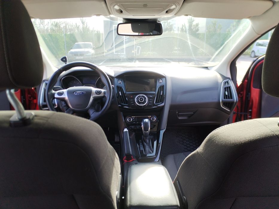 FORD Focus 2013 — imagine 10