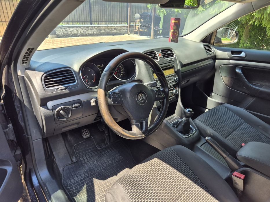 VOLKSWAGEN Golf 2010 — imagine 5