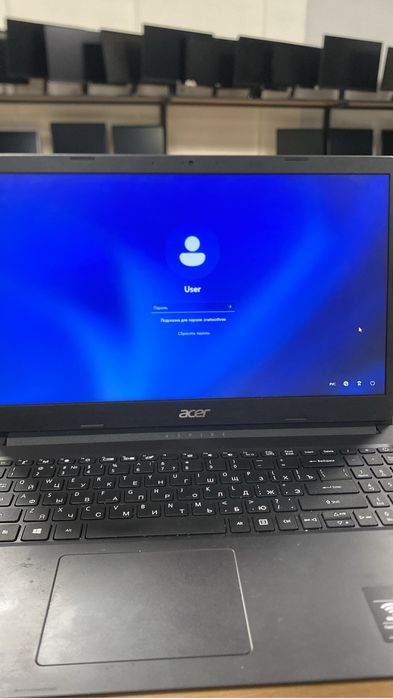Ноутбук Acer Pentium Silver/RAM8/SSD256