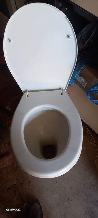 Унитаз без бочка,