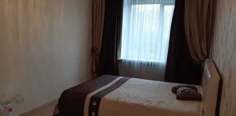 Дава се под наем Тристаен апартамент в Пловдив, Остромила - 90 кв.м за 336.6 € - Снимка #3