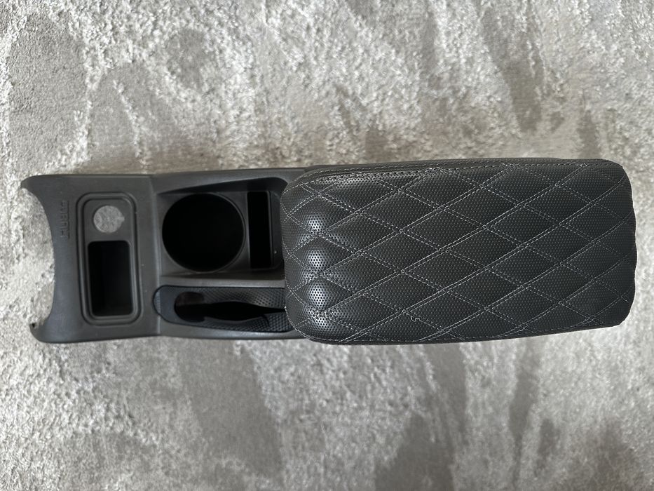 Продам подлокотник