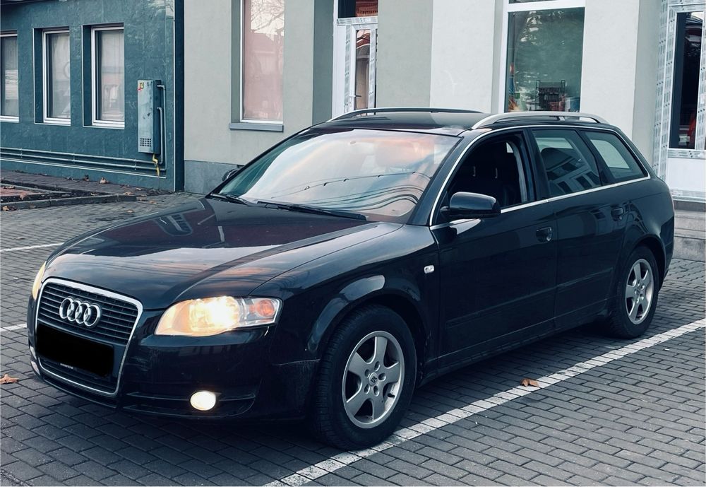 Audi A4 / Motor 1.6 Benzină / AN 2006 / Euro 4 / 220000 Km / Adus Acum