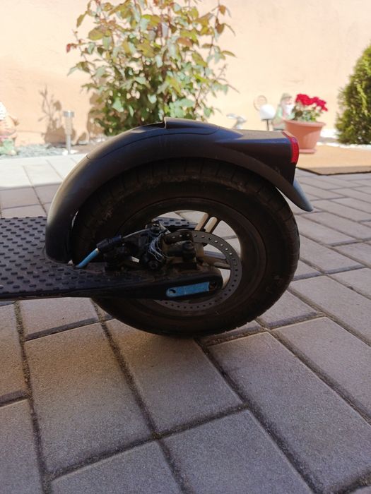 Vand trotineta electrica myria