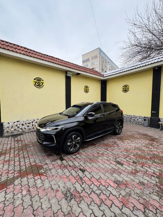 Tracker premier 2022 yil