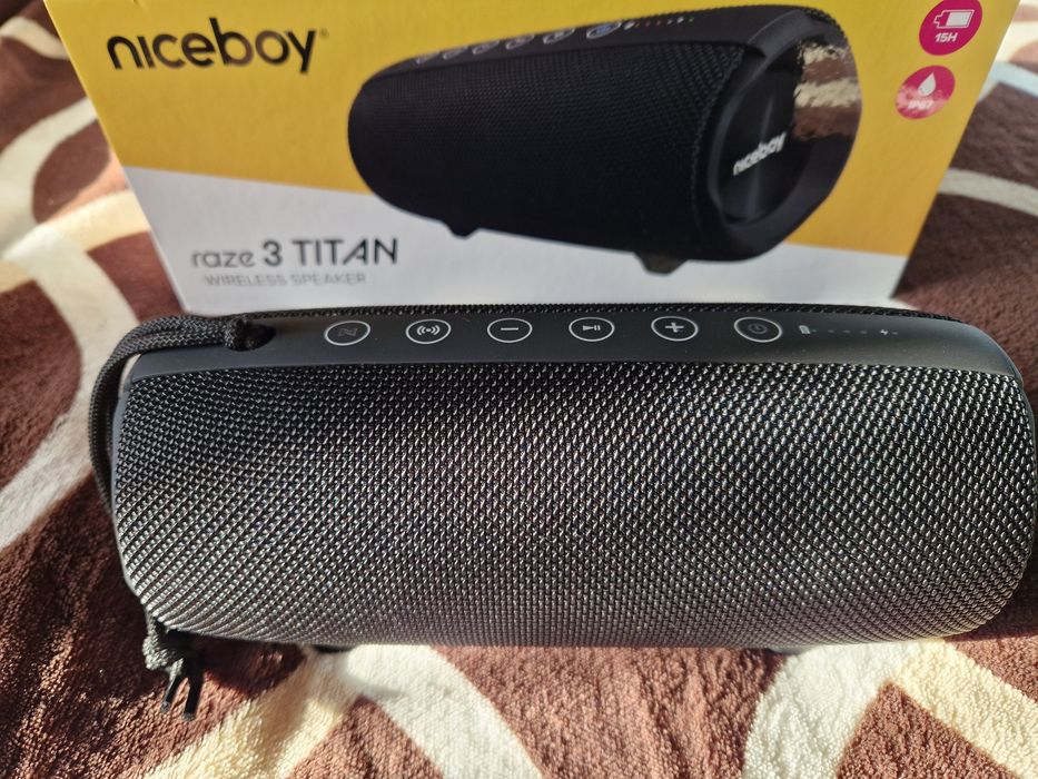 Vând boxă portabilă Niceboy Raze 3 Titan