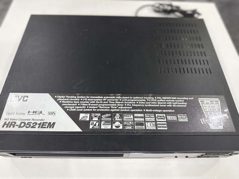Видео плеър / рекордер JVC HR-D521EM
