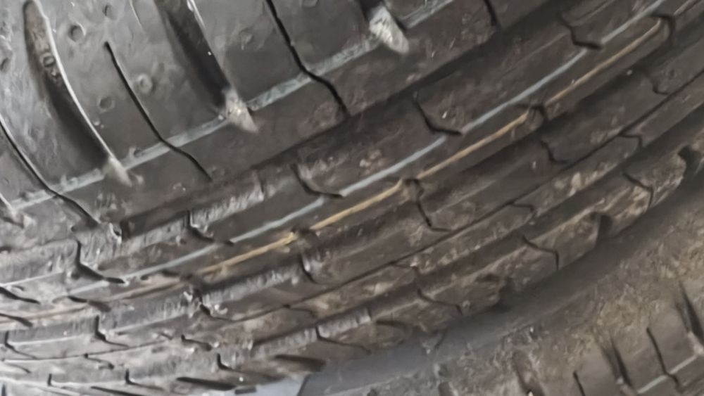 Гуми 165/60/15 Continental