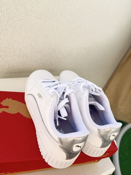 Обувки Puma чисто нови