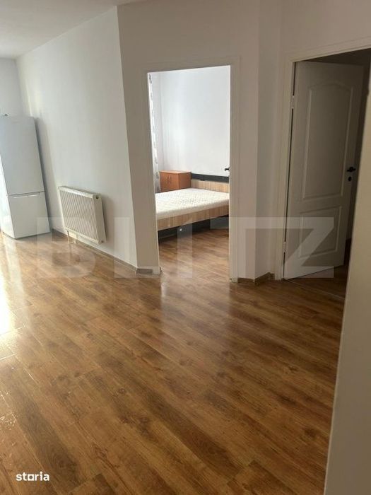 Apartament cu 3 camere, 52 mp cu balcon, zona Stejarului