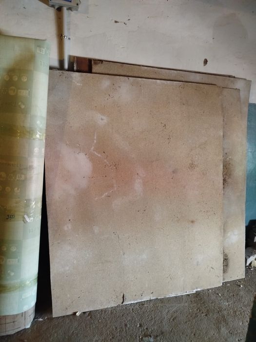 Отдам две двери ДСП б/у самовывоз