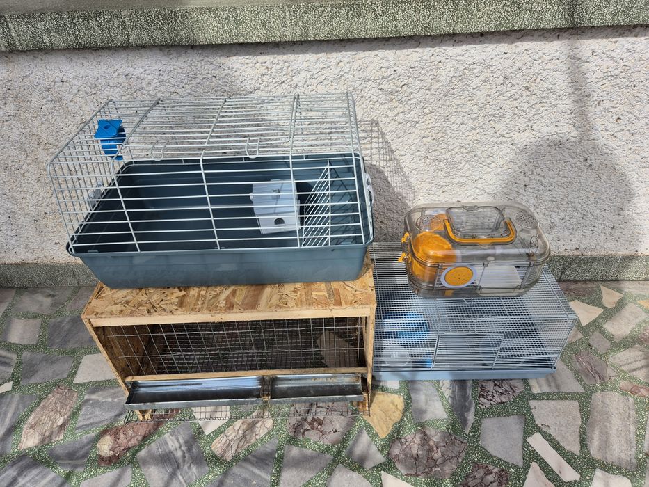 Оборудвани клетки за зайци, хамстери, пътпъдъци, морски свинчета и др.
