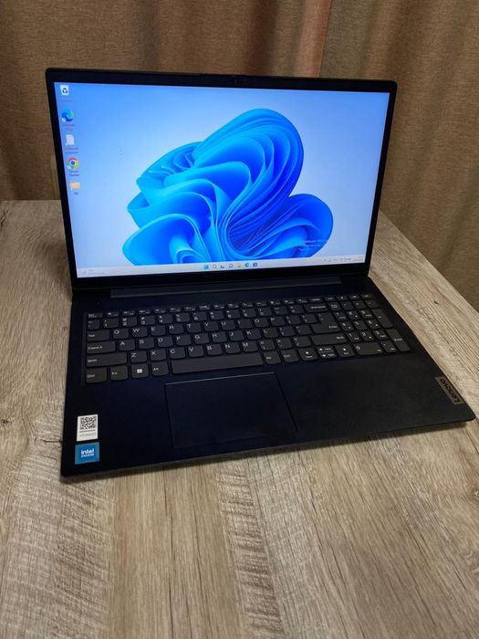 Продам ноутбук Lenovo
