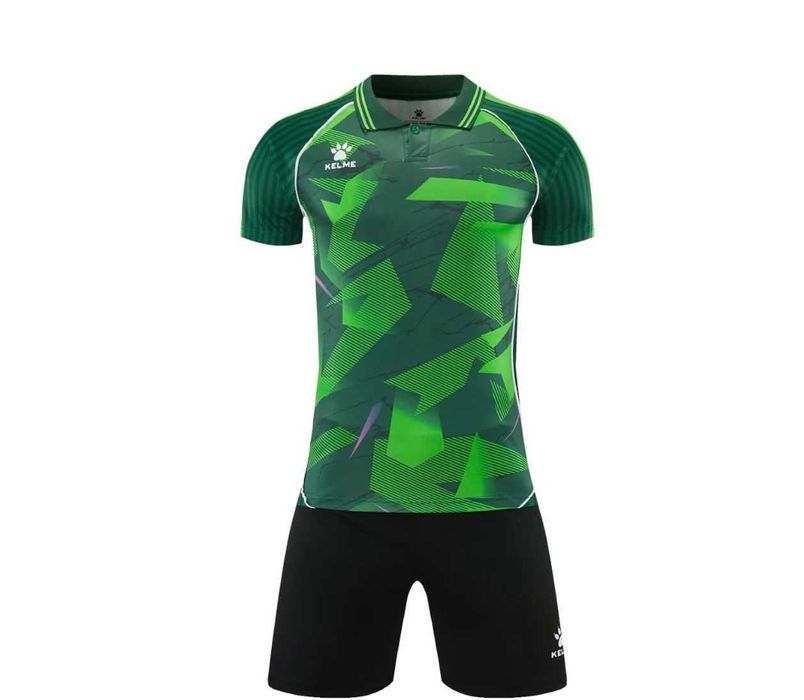 Нейтральный форма Kelme