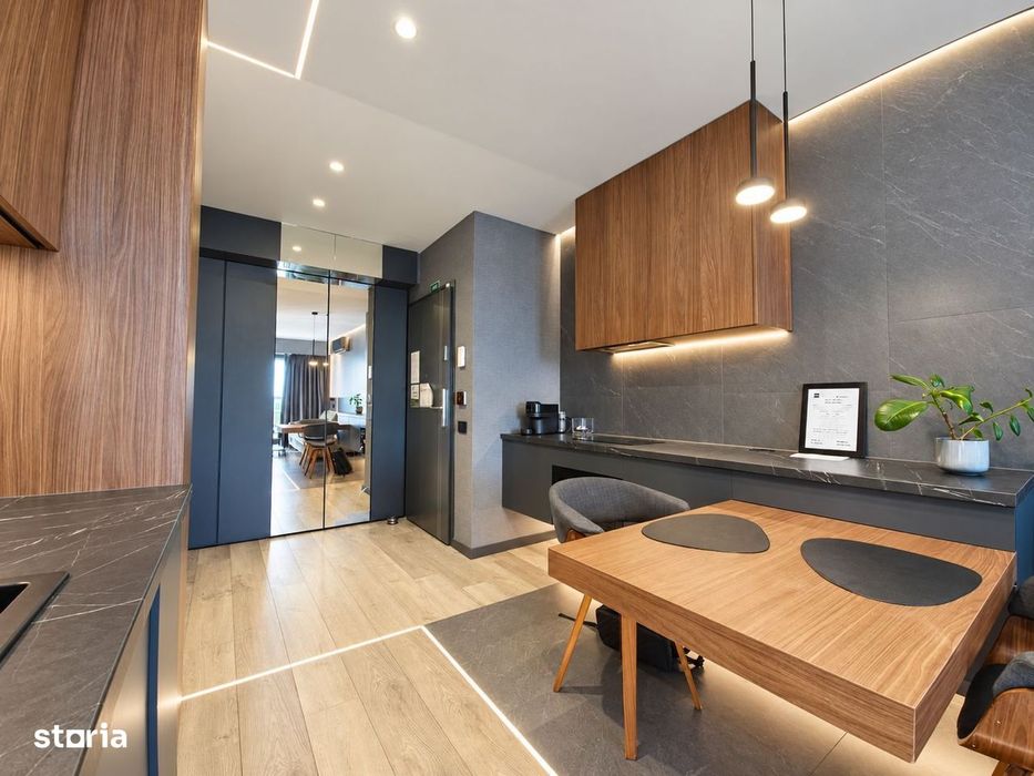 Apartament 2 camere, ultrafinisat, etaj 15, panorama asupra orasului