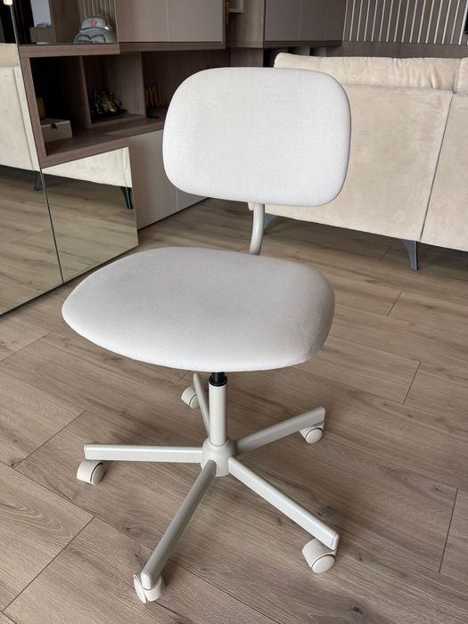 Scaun de birou bej Ikea