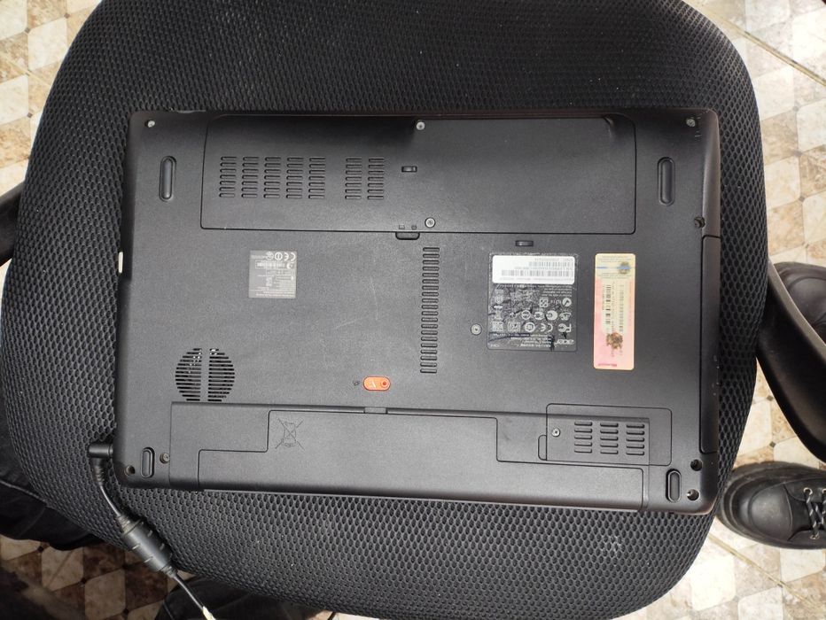 Ноутбук Асер i3-2350m